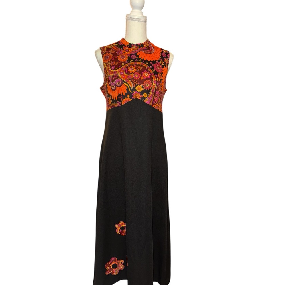 1960’s Trippy hippie flower power appliqué paisley Dress! Flawless time capsule